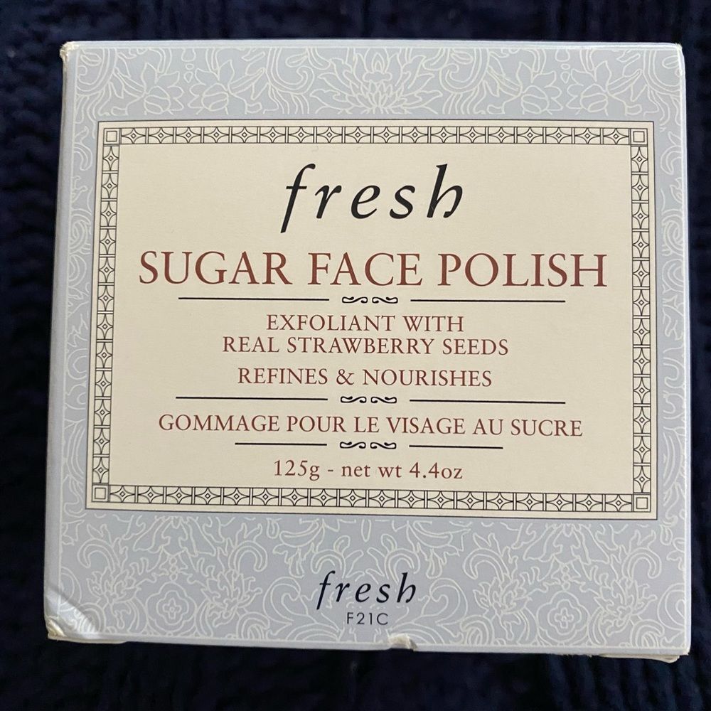 Fresh sugar face polish with strawberries seeds NEW SEALED ORIGINAL 125 gr 4.4oz